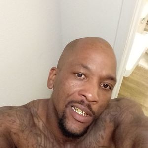 Meet your Posher, Johnnie